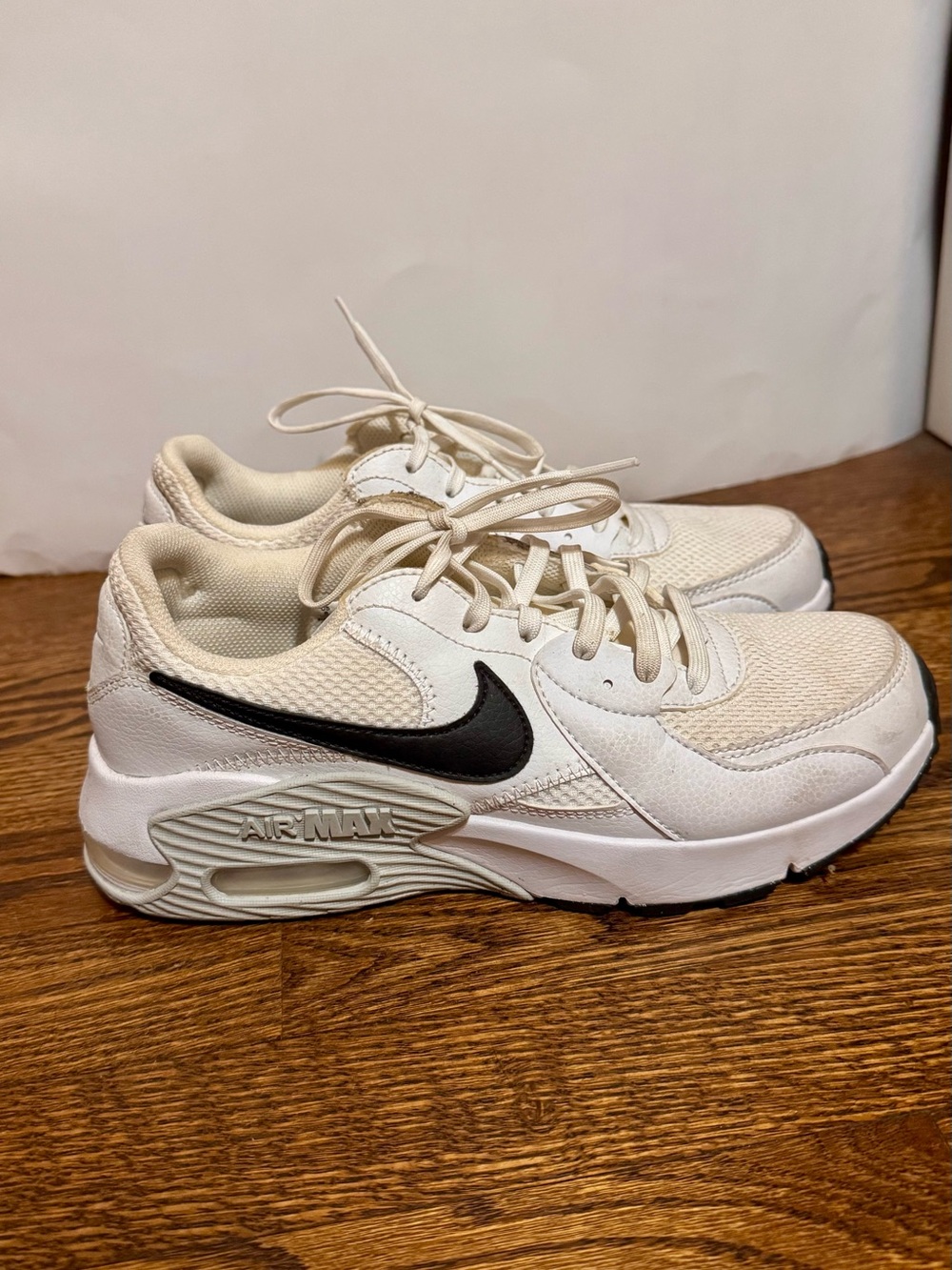 Women’s Nike Airmax